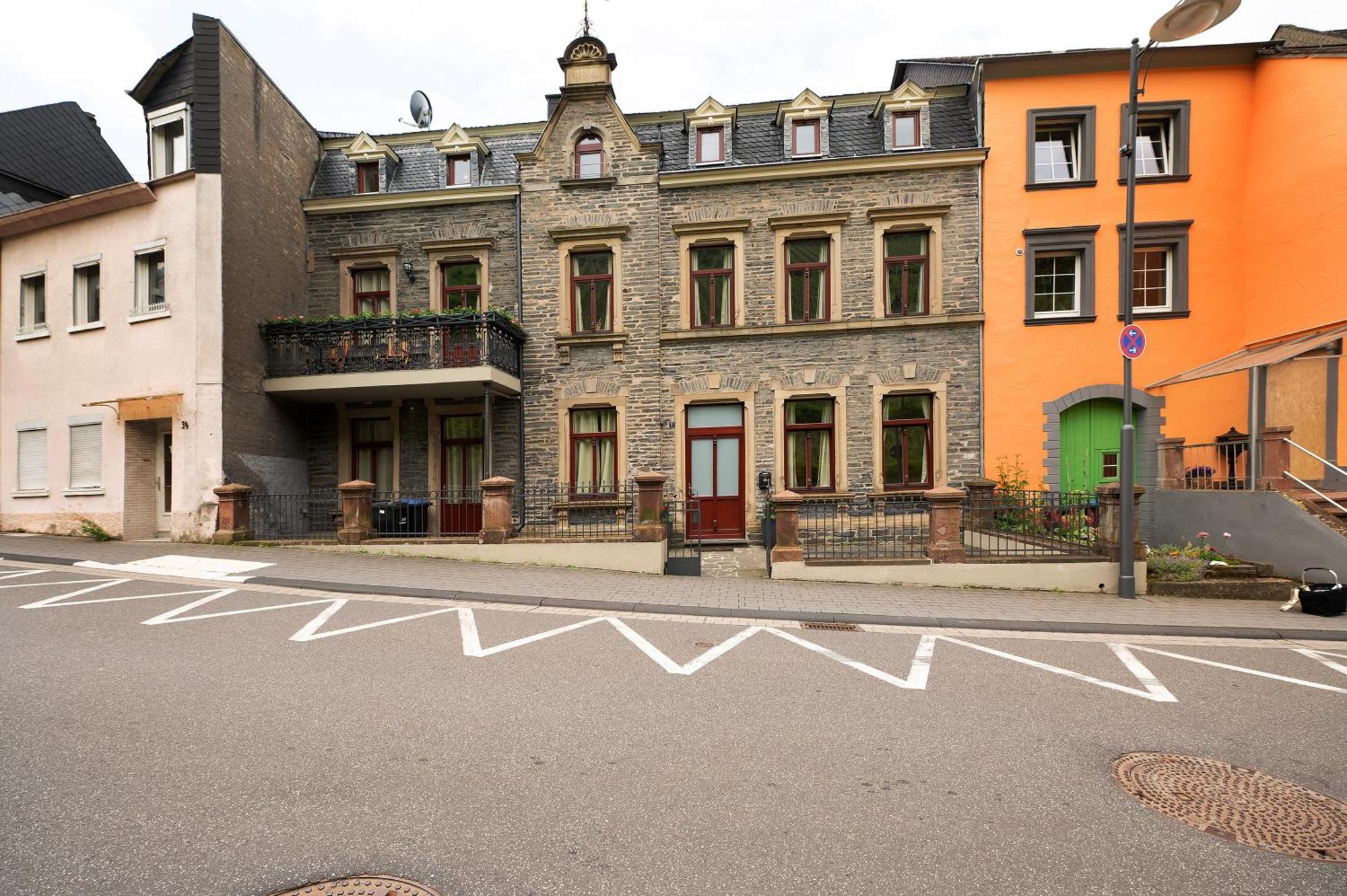Alte Stadtvilla Am Weinberg 4 Трабен-Трарбах Экстерьер фото